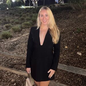 Meet your Posher, Victoria